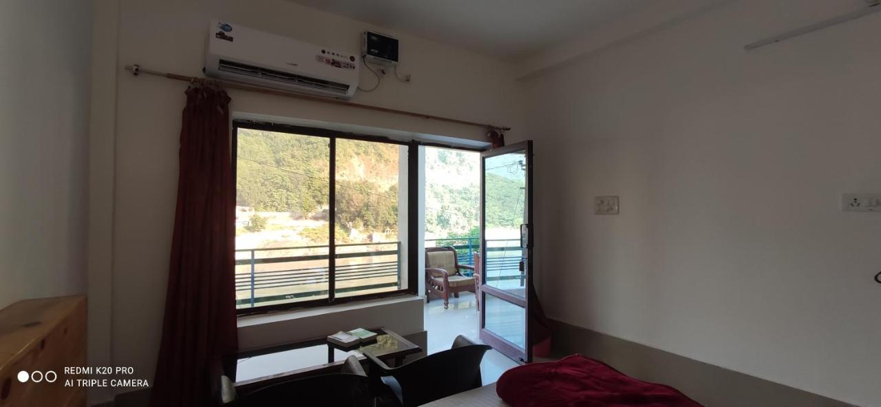 H7 Stay On The Ganges, Yoga & Spa Resort, Rishīkesh Eksteriør billede