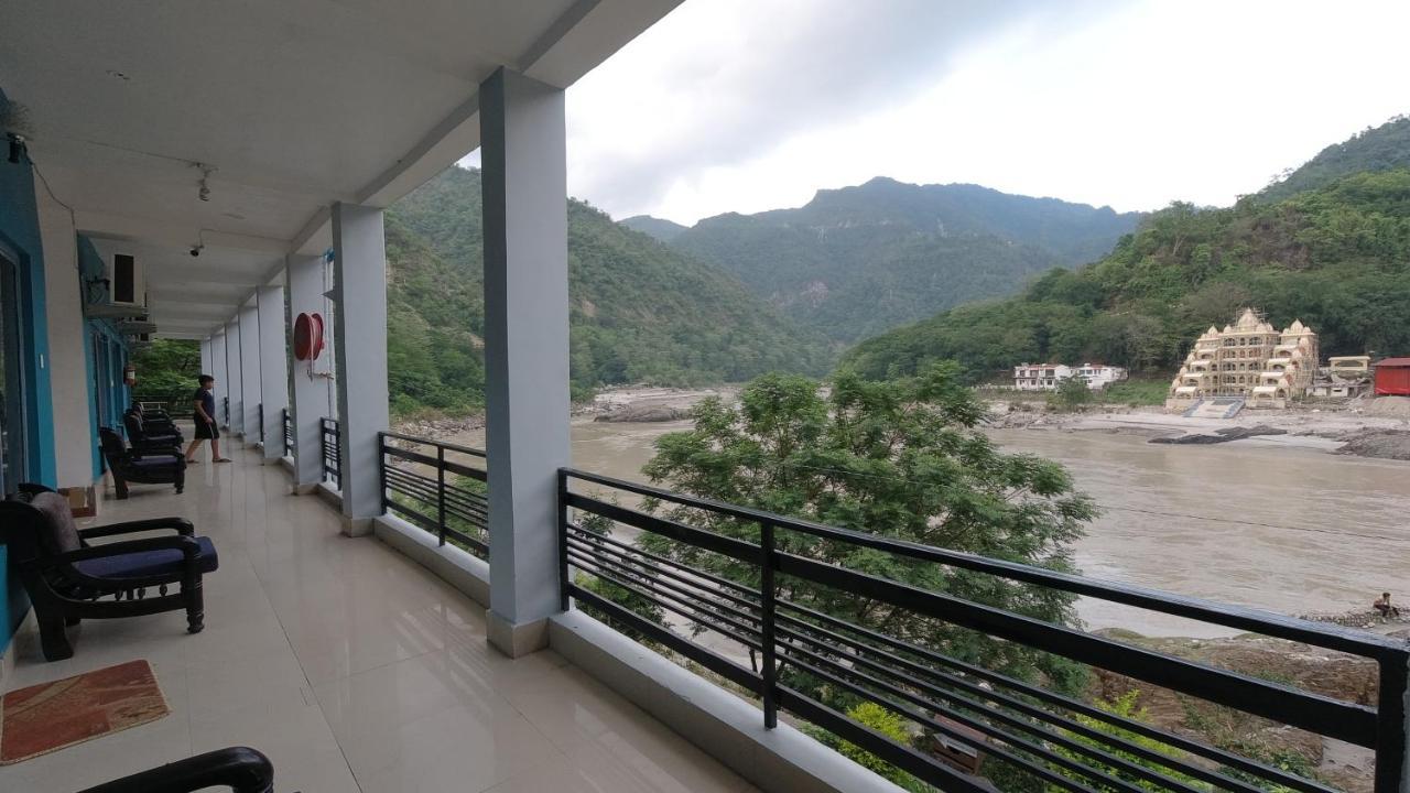 H7 Stay On The Ganges, Yoga & Spa Resort, Rishīkesh Eksteriør billede